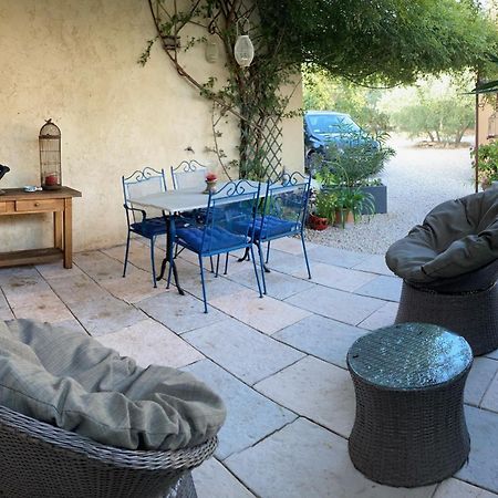 La Petite Garrigue Villa Merindol Exterior photo