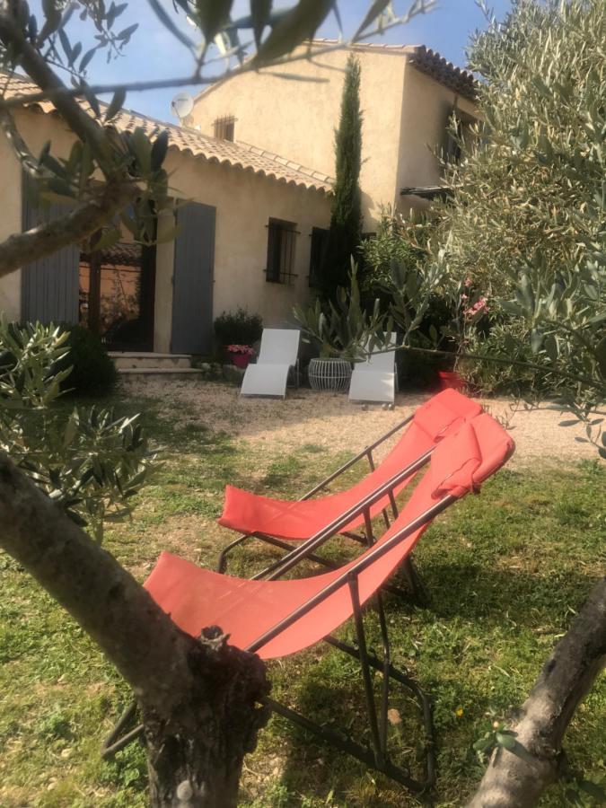 La Petite Garrigue Villa Merindol Exterior photo